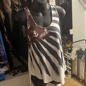 Ocean Drive Anchor Burst Tank Top - Black and White